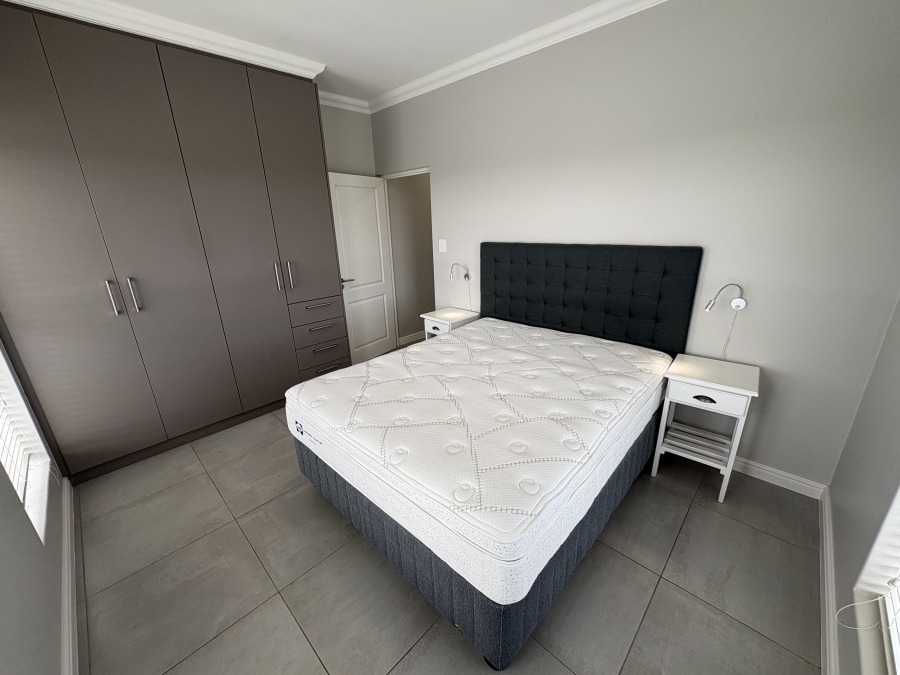 To Let 4 Bedroom Property for Rent in Yzerfontein Western Cape